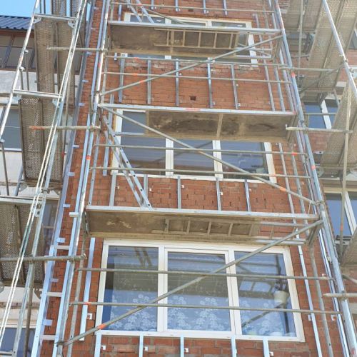 Sillamae, Viru 22. HILTI subsystem with 150mm insulation.